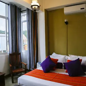 https://dumbara-peak-residence.negombohotels.net